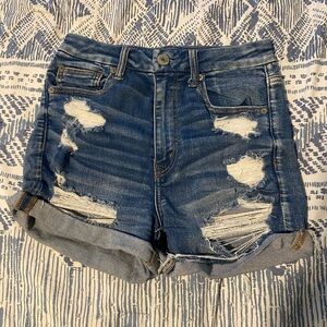 American Eagle Distressed Denim Women's Shorts